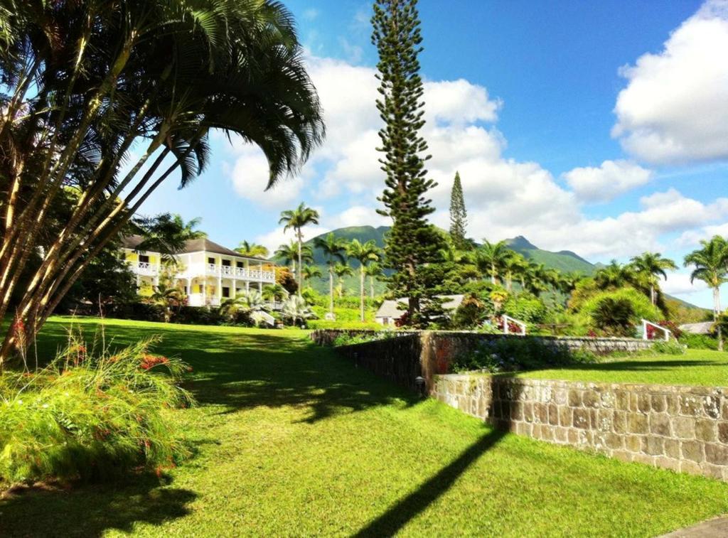 Ottleys Plantation Inn Cayon エクステリア 写真
